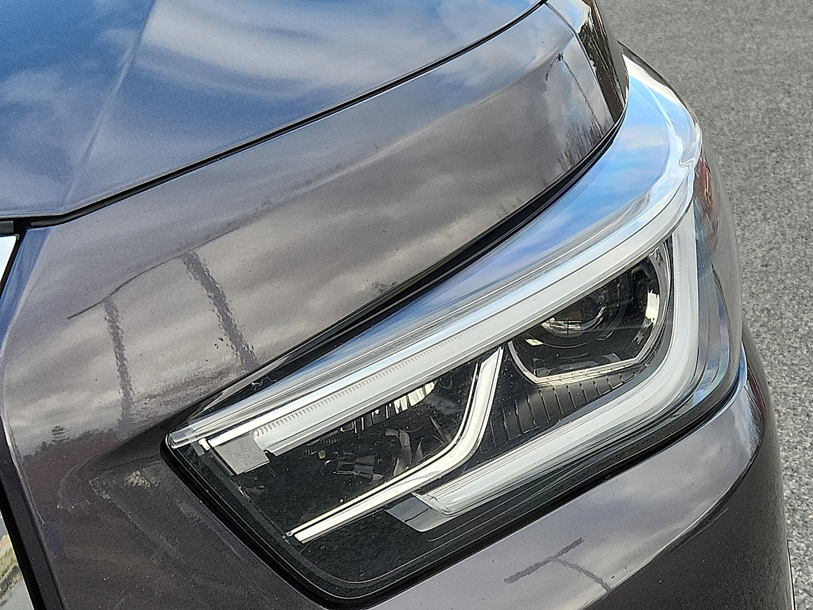 Used 2024 INFINITI QX80 Luxe image 9