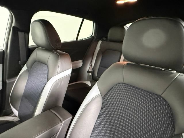Used 2024 Buick Envista Preferred w/ Convenience I Package FWD image 30