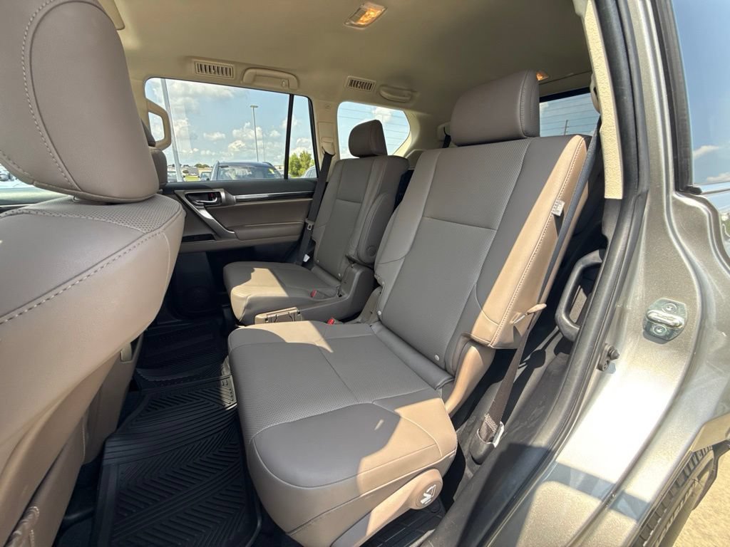 Used 2023 Lexus GX 460 Premium AWD/4WD image 21