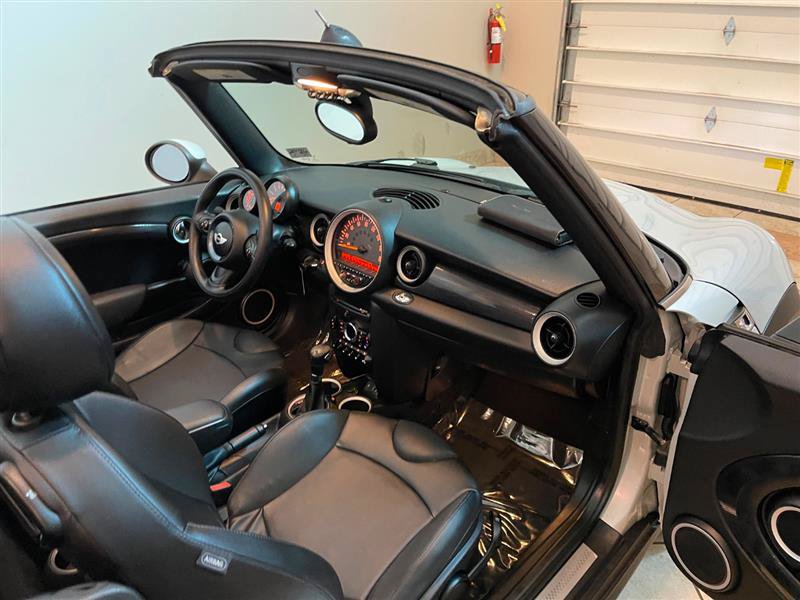 Used 2015 MINI Cooper S FWD image 47