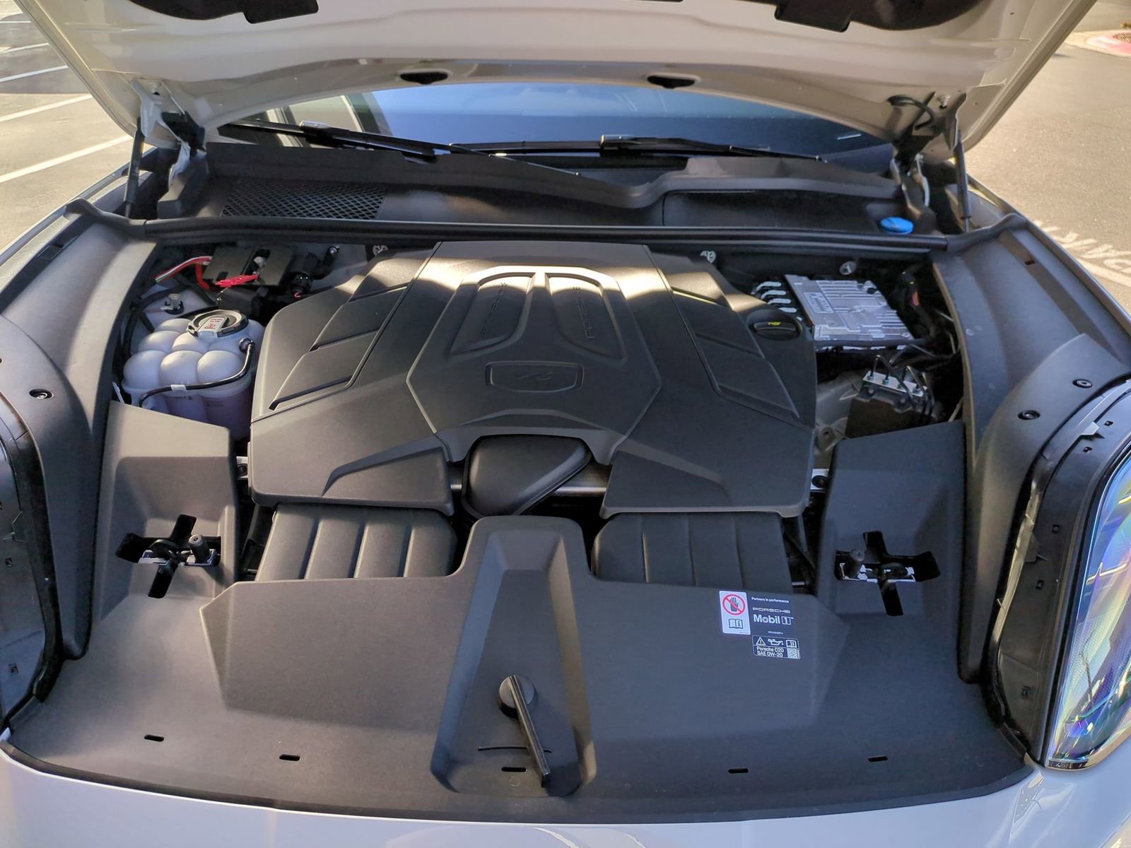 Used 2026 Porsche Cayenne image 28