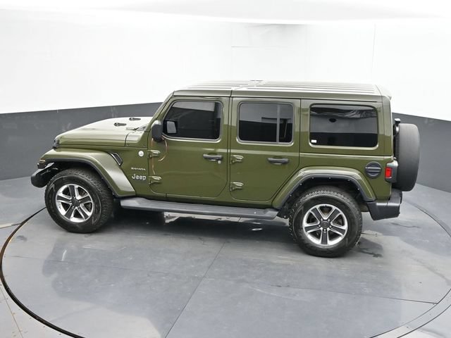 Used 2021 Jeep Wrangler Unlimited Sahara w/ Dual Top Group AWD/4WD image 19