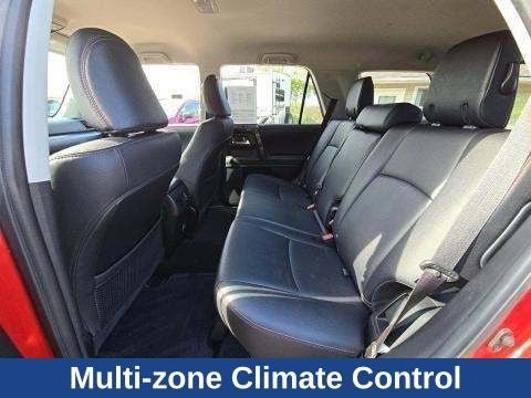 Used 2024 Toyota 4Runner TRD Off-Road Premium AWD/4WD image 19