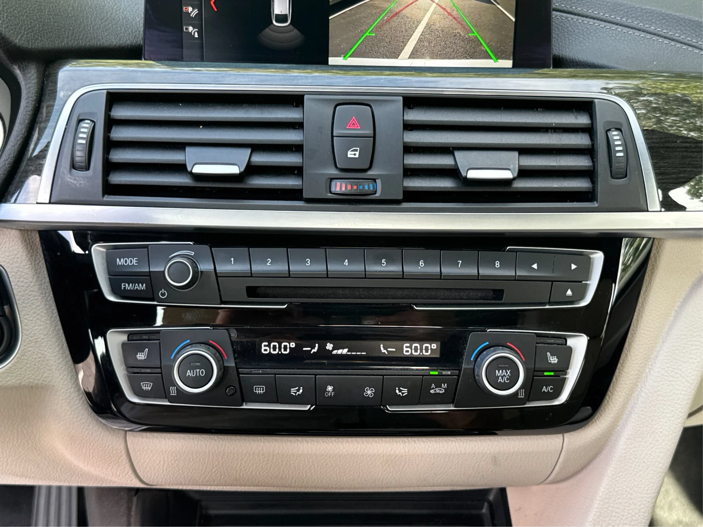Used 2018 BMW 330i Gran Turismo xDrive AWD/4WD image 28