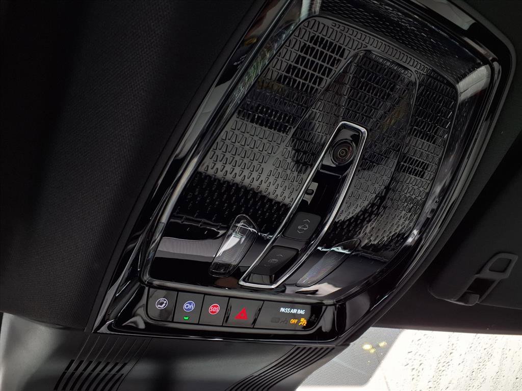 New 2026 Cadillac Vistiq Sport image 20