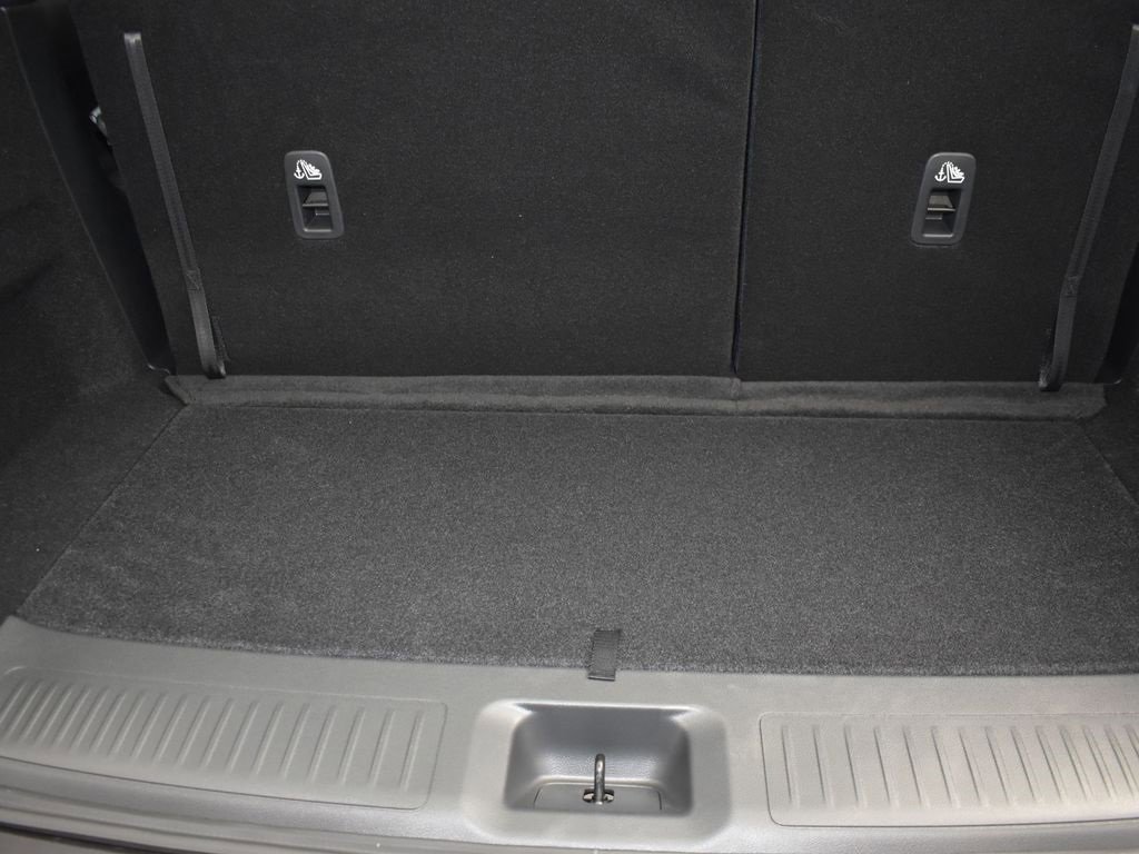 Used 2025 INFINITI QX60 Luxe w/ Black Edition image 23