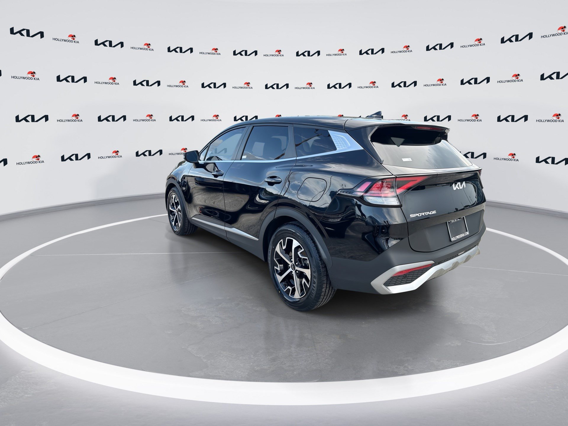 Certified 2023 Kia Sportage EX FWD image 6