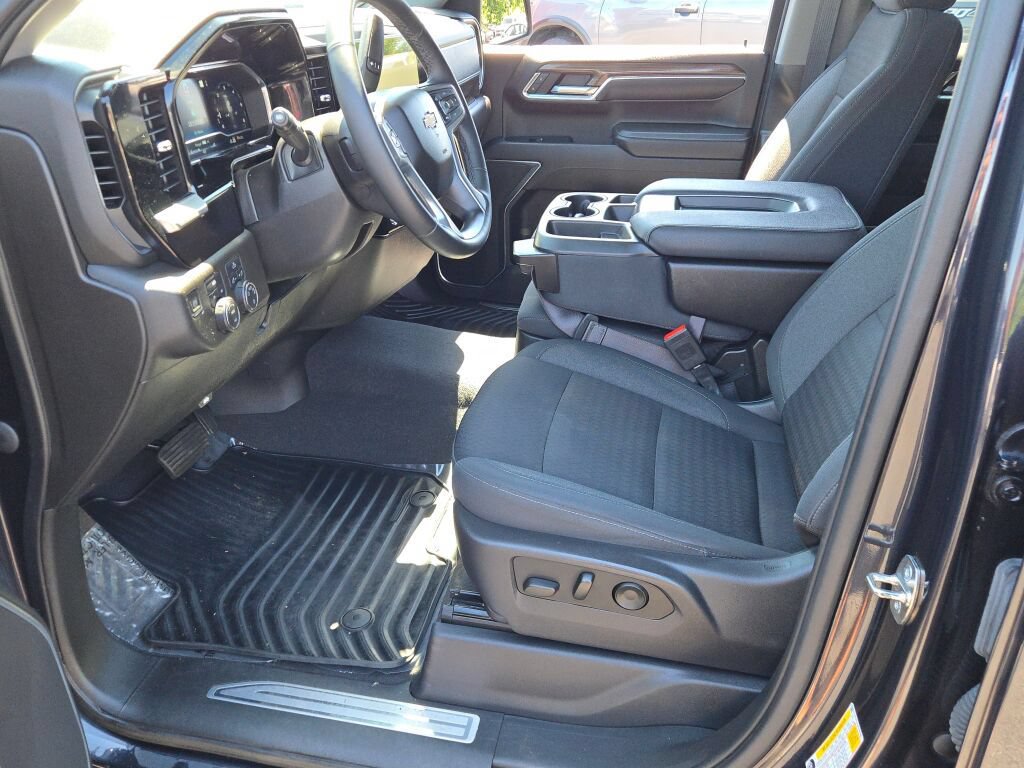 Certified 2023 Chevrolet Silverado 1500 LT AWD/4WD image 27