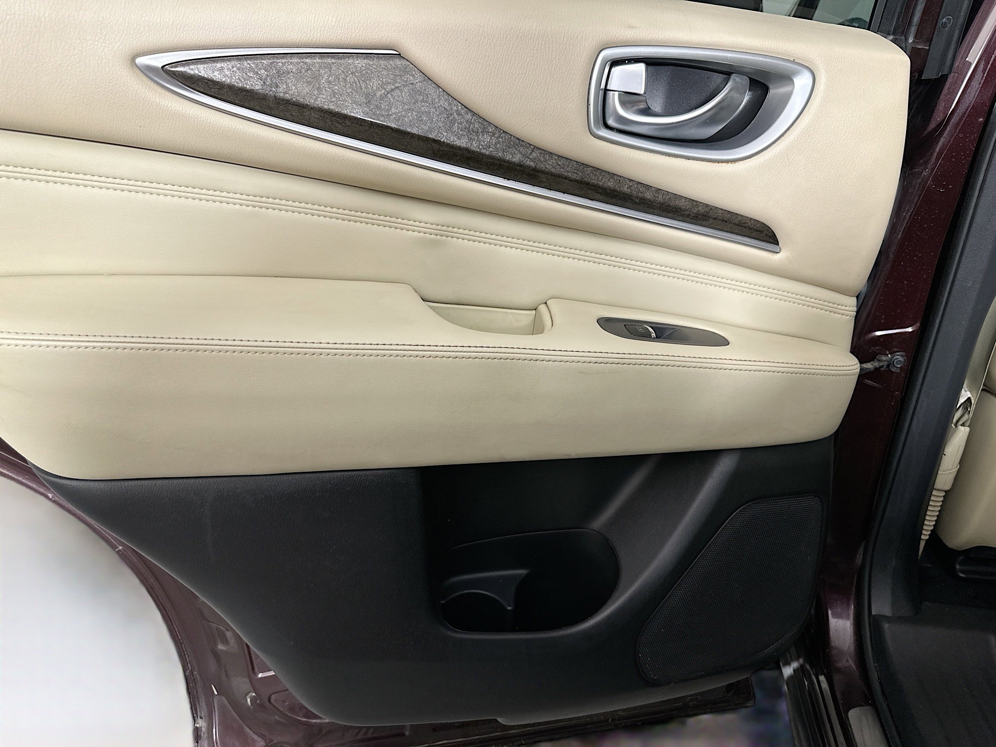 Used 2015 INFINITI QX60 FWD w/ Premium Plus Package image 26