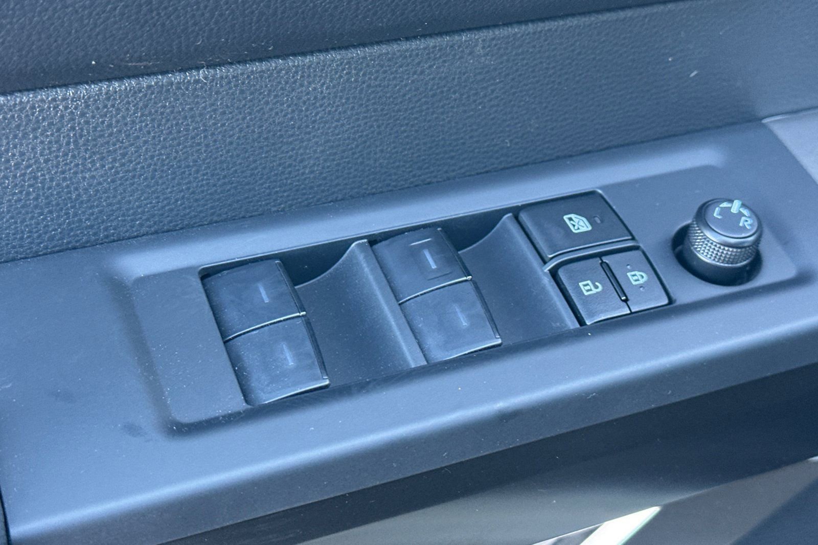 New 2026 Toyota Tundra SR5 image 12