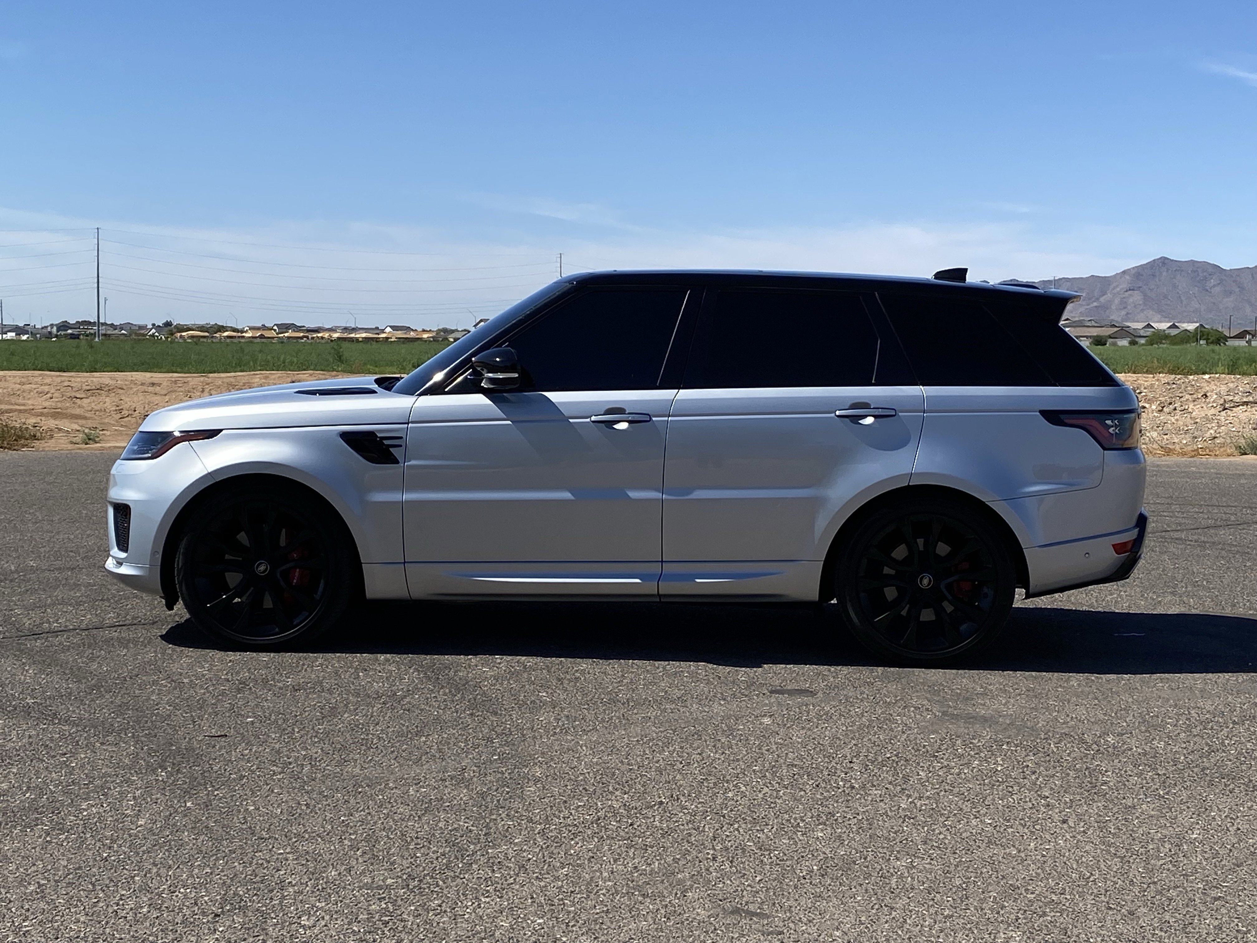 Used 2021 Land Rover Range Rover Sport HST AWD/4WD image 6