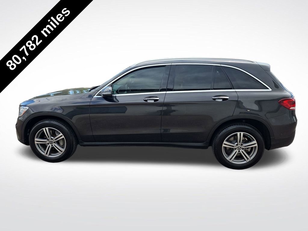 Used 2021 Mercedes-Benz GLC 300 4MATIC image 2