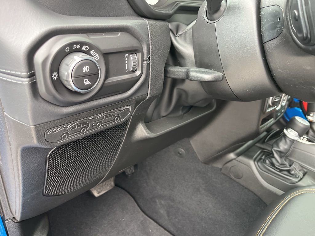 New 2026 Jeep Gladiator Sport image 7