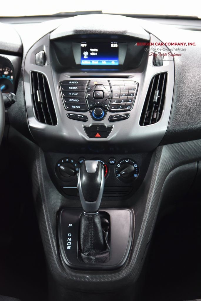 Used 2016 Ford Transit Connect XLT image 18