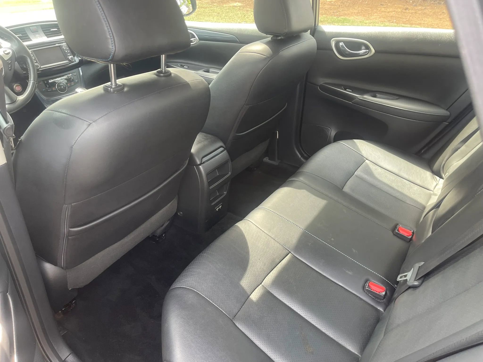 Used 2018 Nissan Sentra SR Turbo w/ Premium Package (P03) FWD image 10