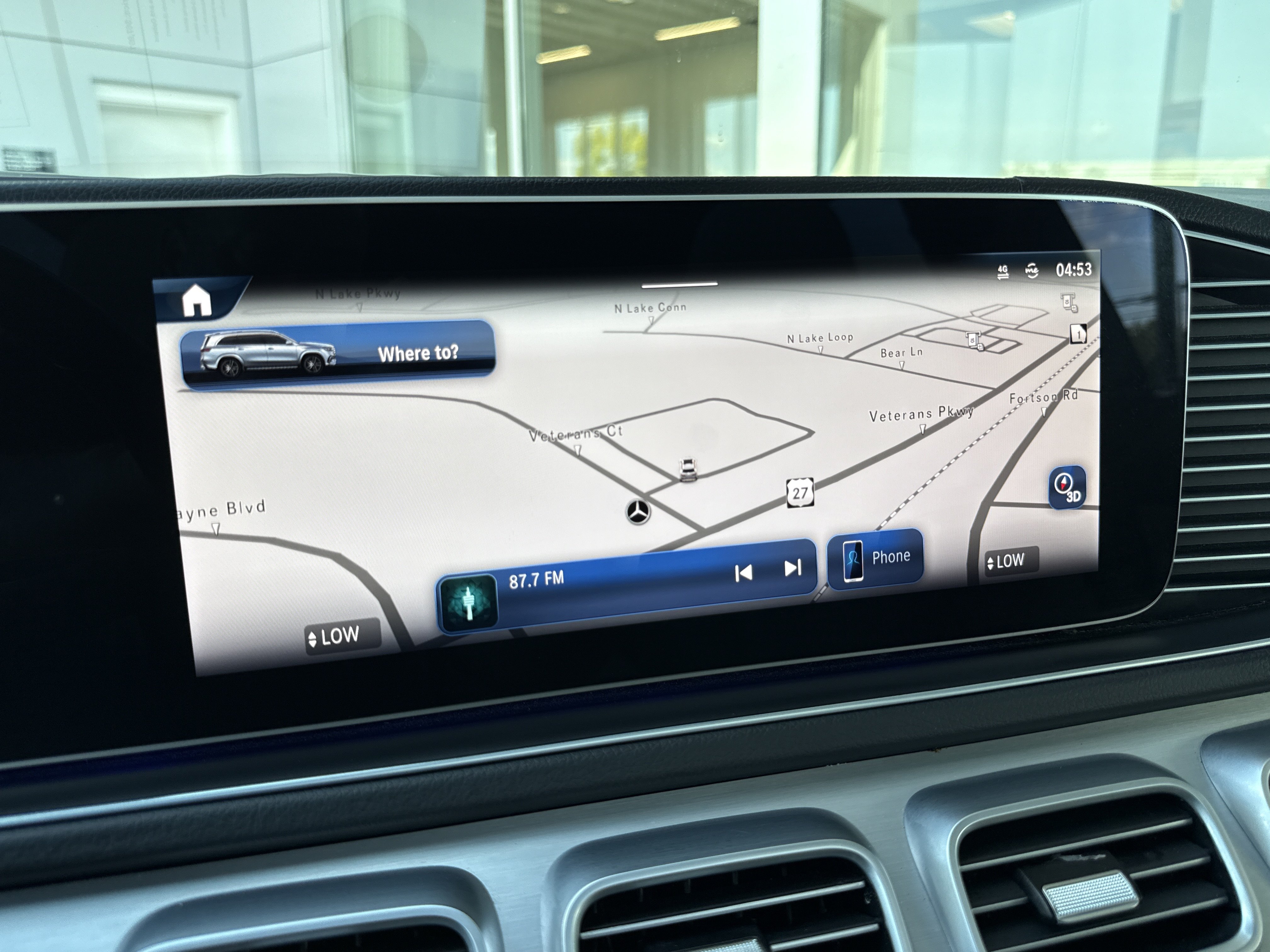 Used 2025 Mercedes-Benz GLS 450 4MATIC image 48