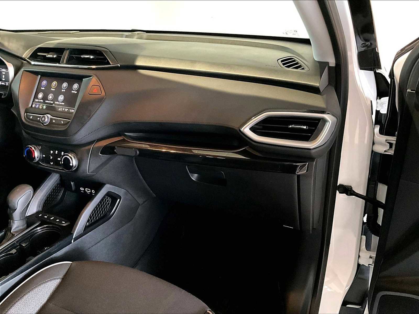 Used 2023 Chevrolet TrailBlazer LS AWD/4WD image 23