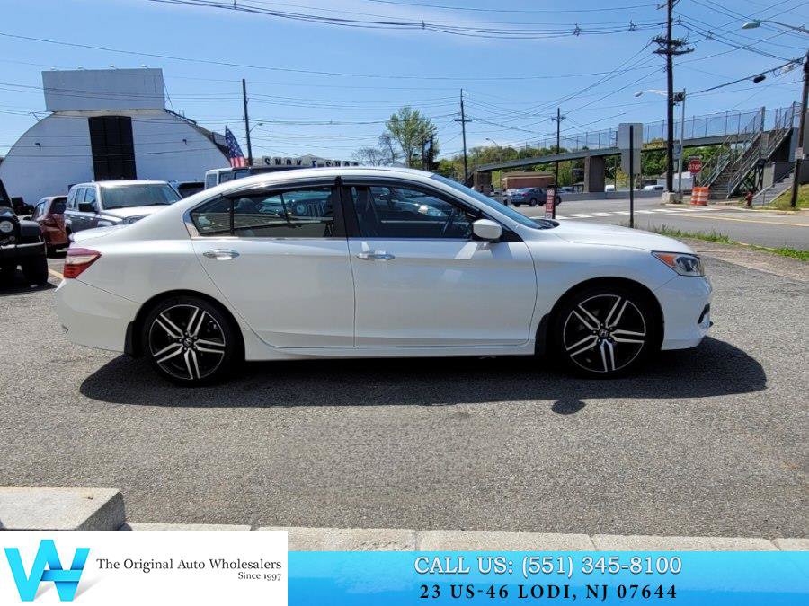 Used 2017 Honda Accord Sport image 10
