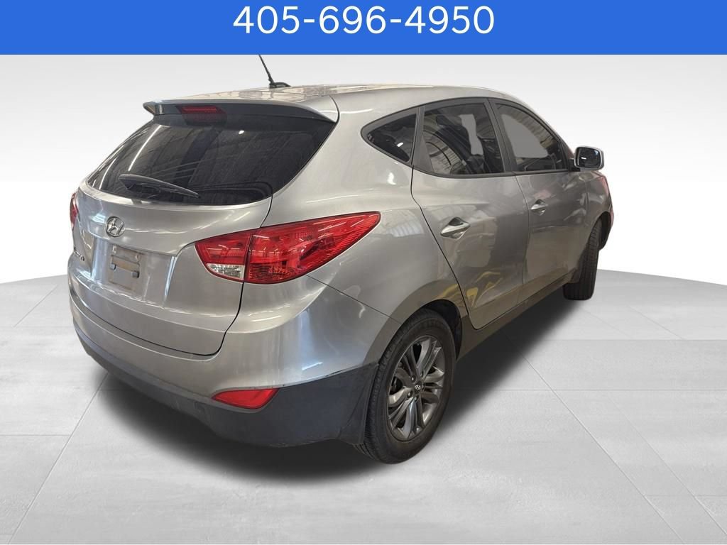 Used 2015 Hyundai Tucson GLS w/ Option Group 02 FWD image 3