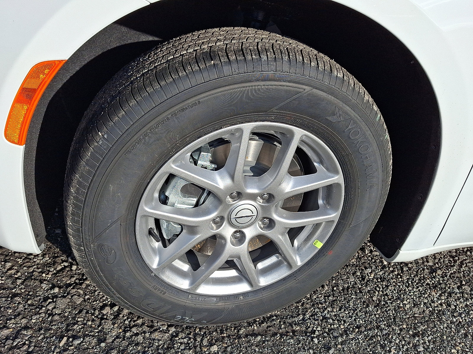 New 2026 Chrysler Voyager LX image 4