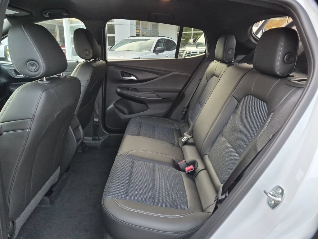 New 2026 Buick Envista Sport Touring w/ Convenience I Package FWD image 15