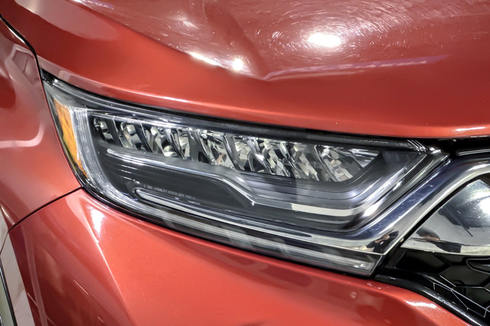 Used 2018 Honda CR-V Touring image 10