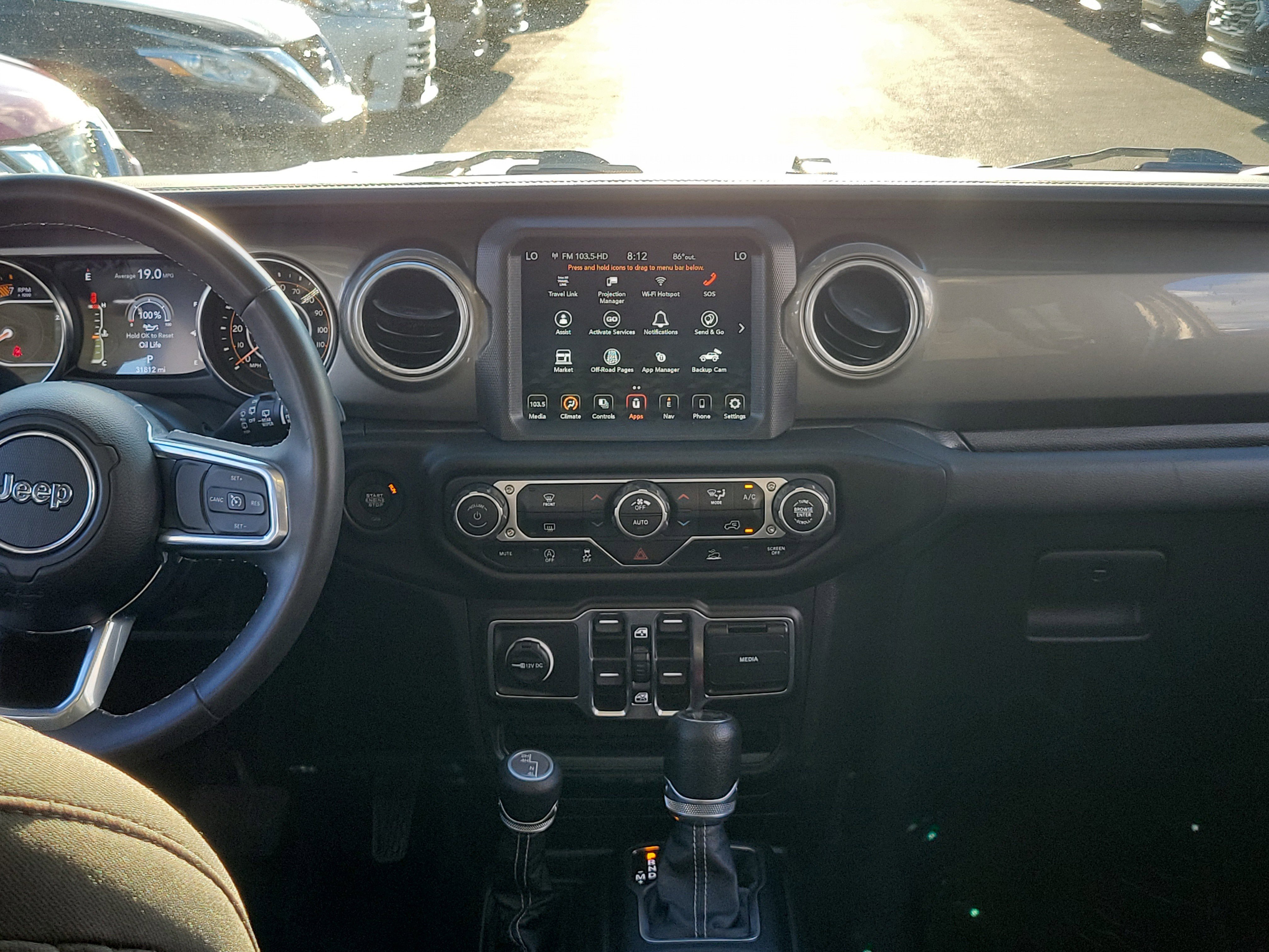 Used 2023 Jeep Wrangler Sahara image 18