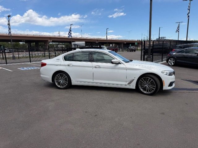 Used 2018 BMW 530e xDrive AWD/4WD image 16