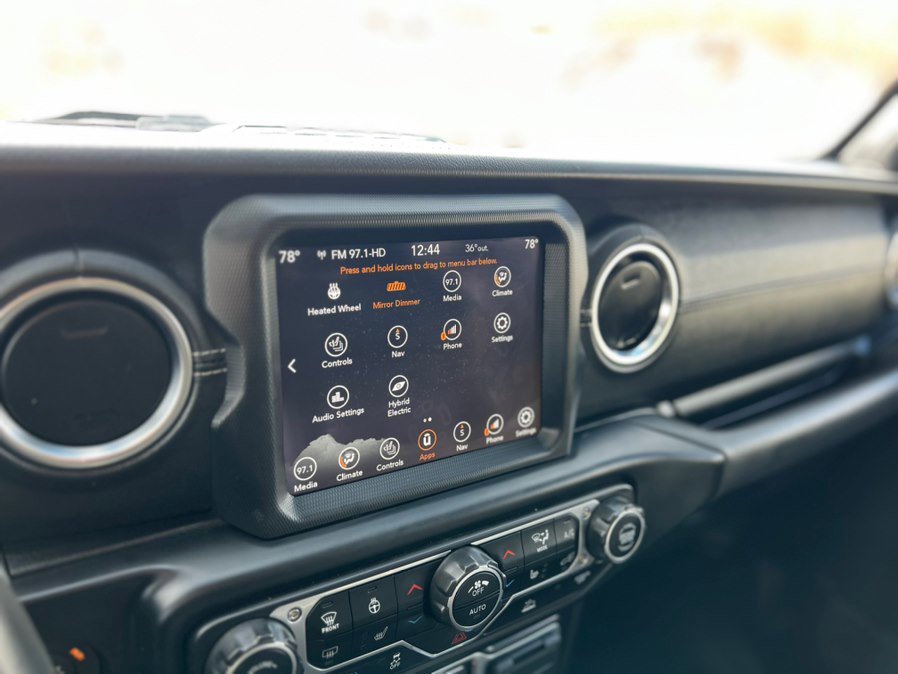 Used 2023 Jeep Wrangler Sahara w/ Cold Weather Group image 22
