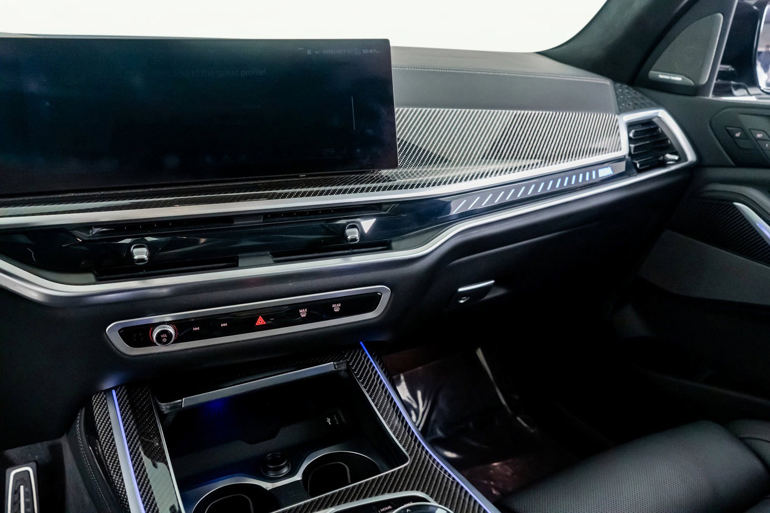 Used 2025 BMW X7 M60i image 52