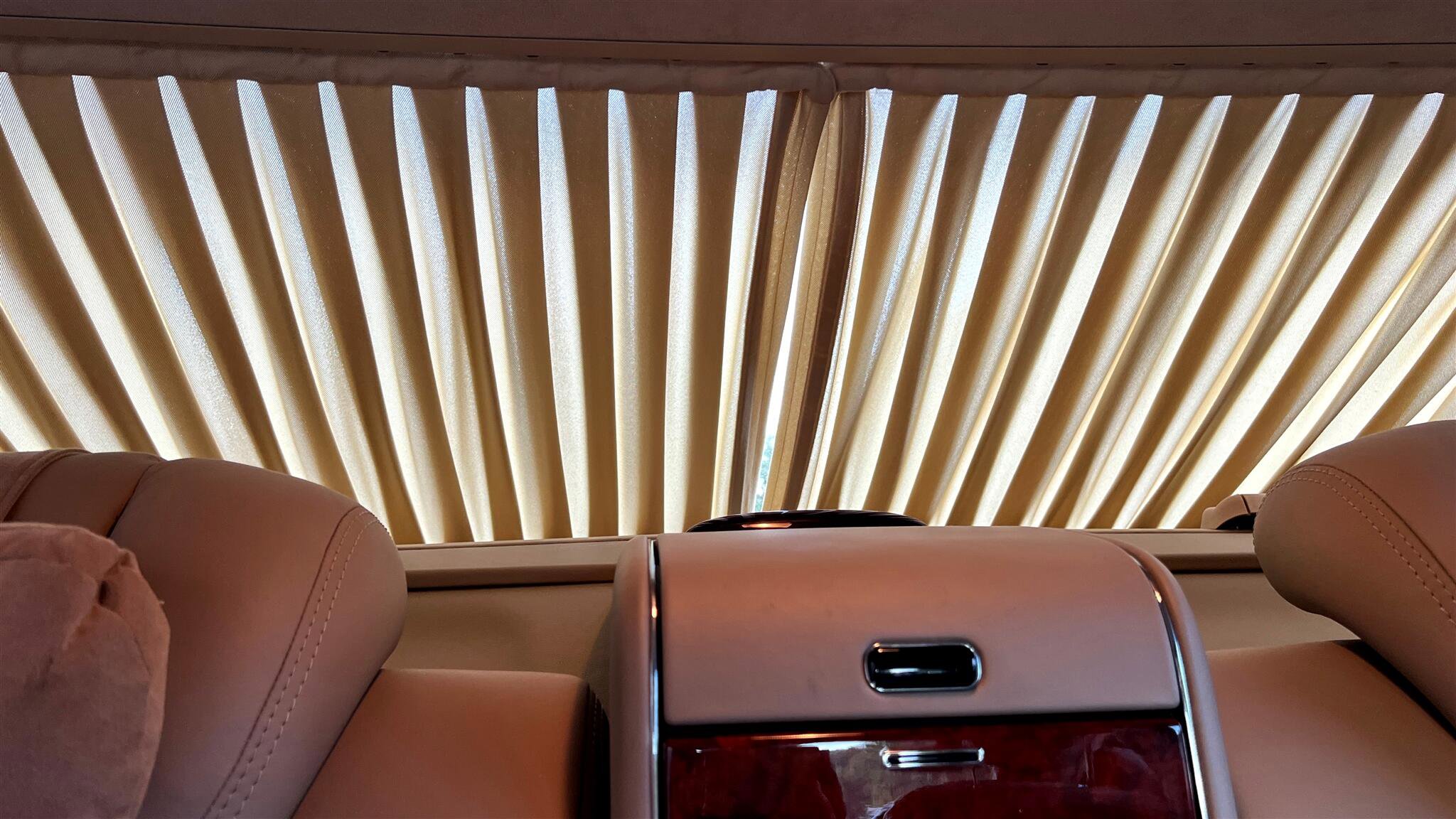 Used 2004 Maybach 57 image 39