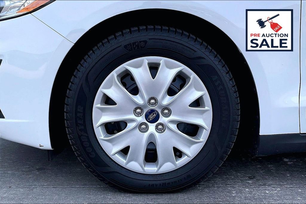 Used 2020 Ford Fusion S image 8