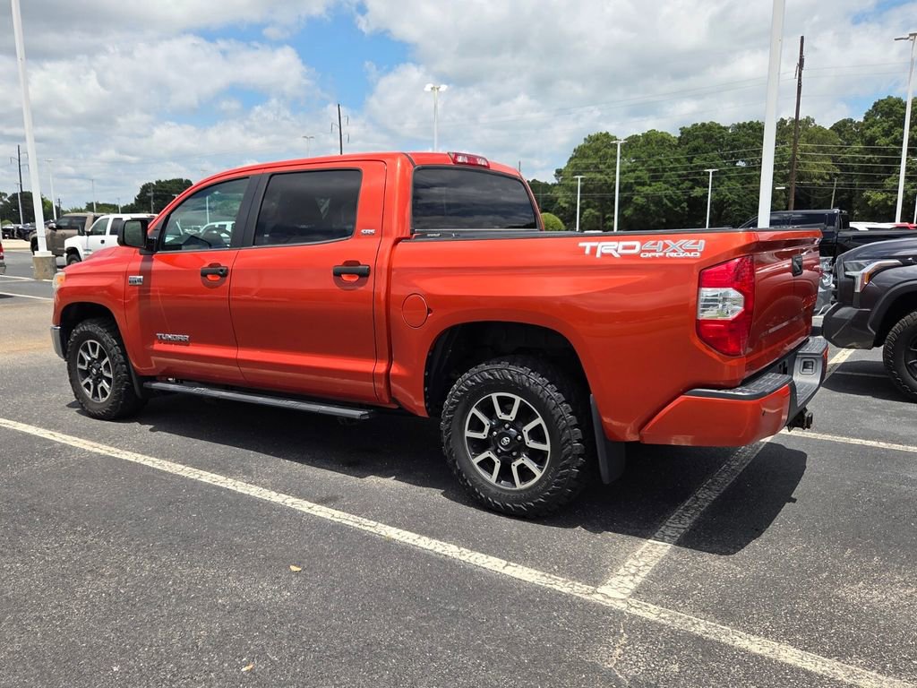 Used 2017 Toyota Tundra SR5 w/ TRD Off Road Package AWD/4WD image 9