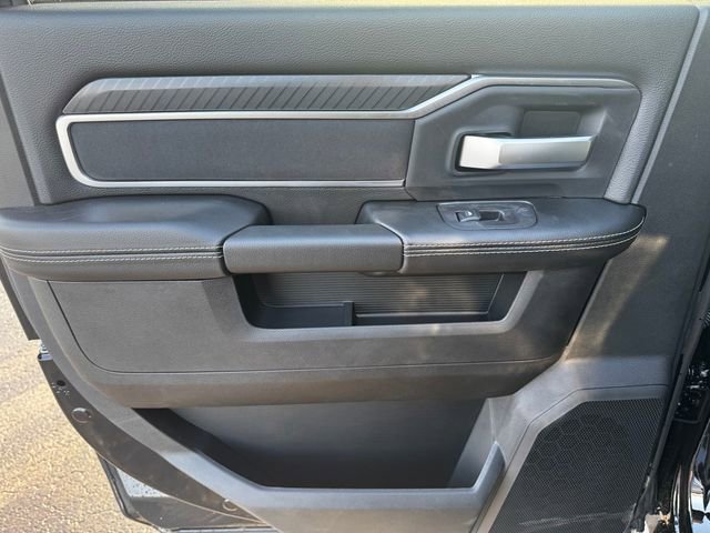 New 2026 RAM 2500 Big Horn AWD/4WD image 19