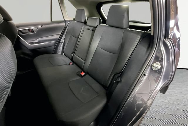 Used 2024 Toyota RAV4 LE AWD/4WD image 21