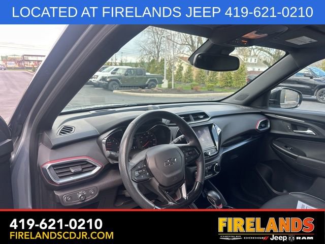 Used 2023 Chevrolet TrailBlazer RS w/ Convenience Package image 17