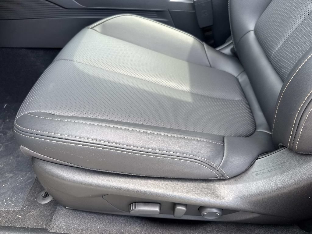 New 2026 Subaru Outback Limited AWD/4WD image 25