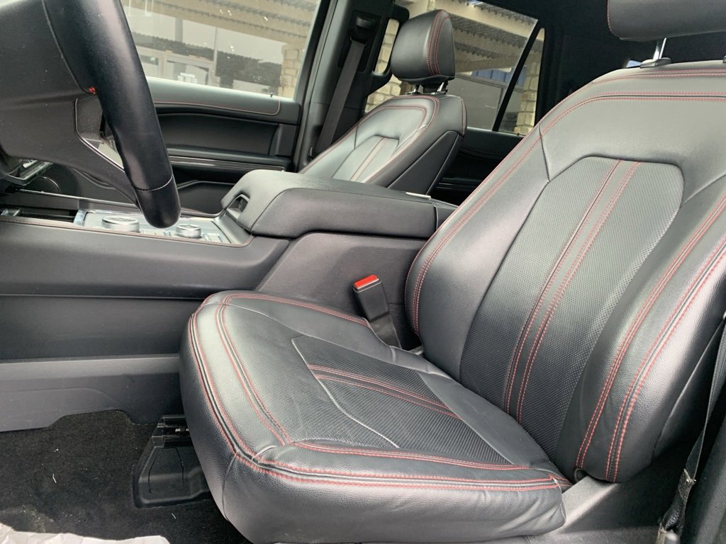 Used 2023 Ford Expedition Max Limited image 12