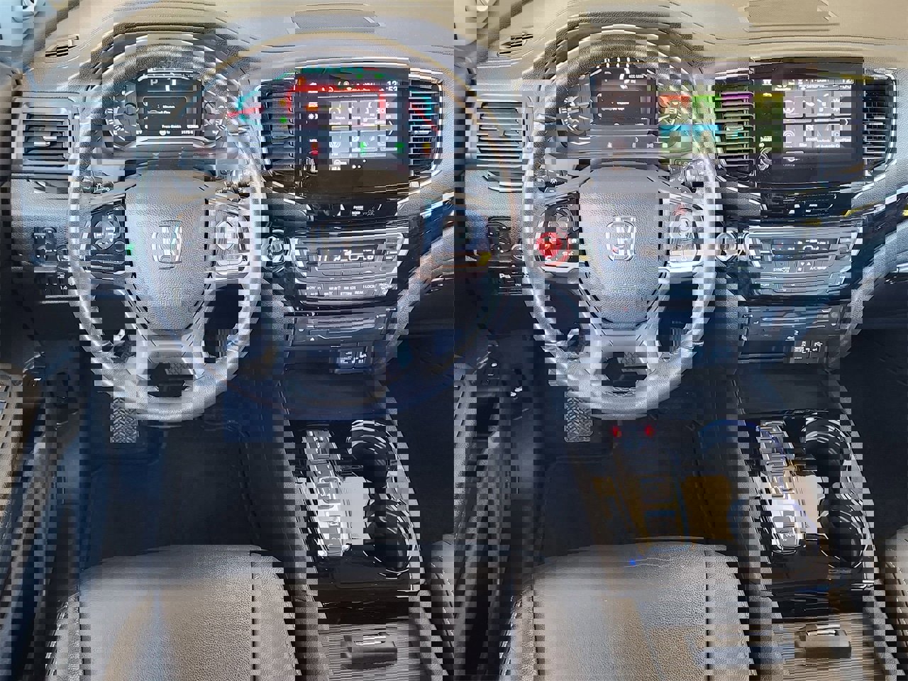 Certified 2022 Honda Pilot Touring image 26