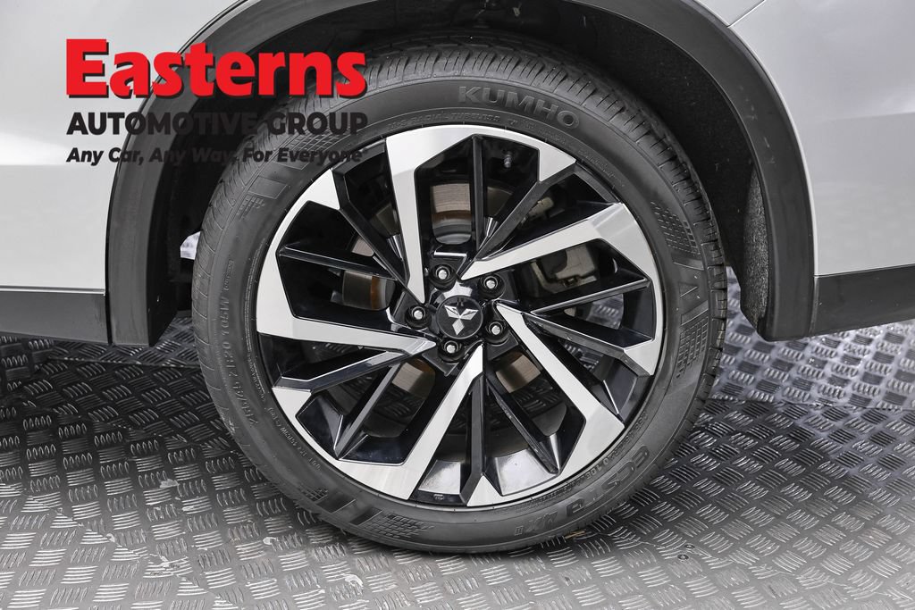 Used 2024 Mitsubishi Outlander SE FWD image 10