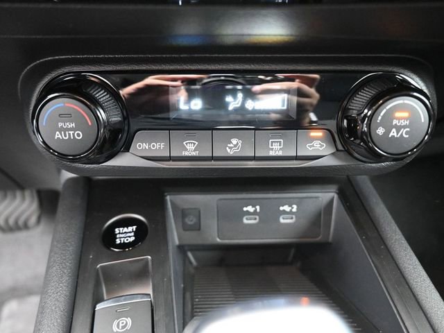 New 2026 Nissan Kicks SV w/ Illumination Package image 3