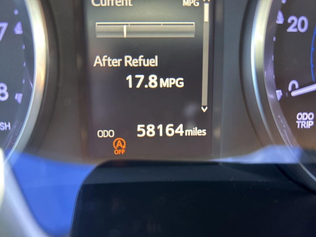 Used 2018 Toyota Highlander Plus FWD image 25