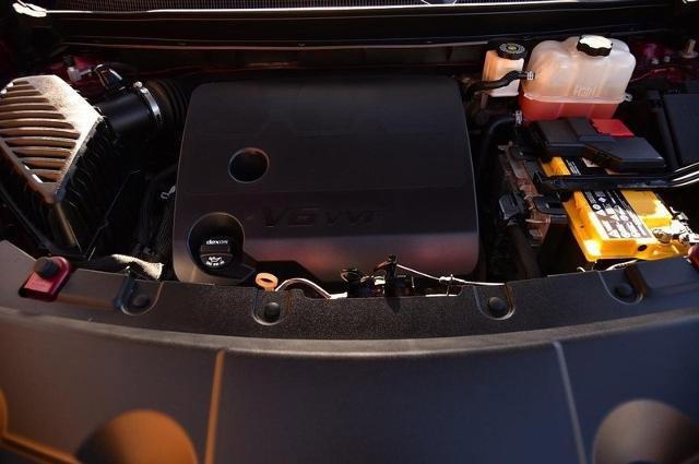 Used 2020 Chevrolet Traverse RS image 34