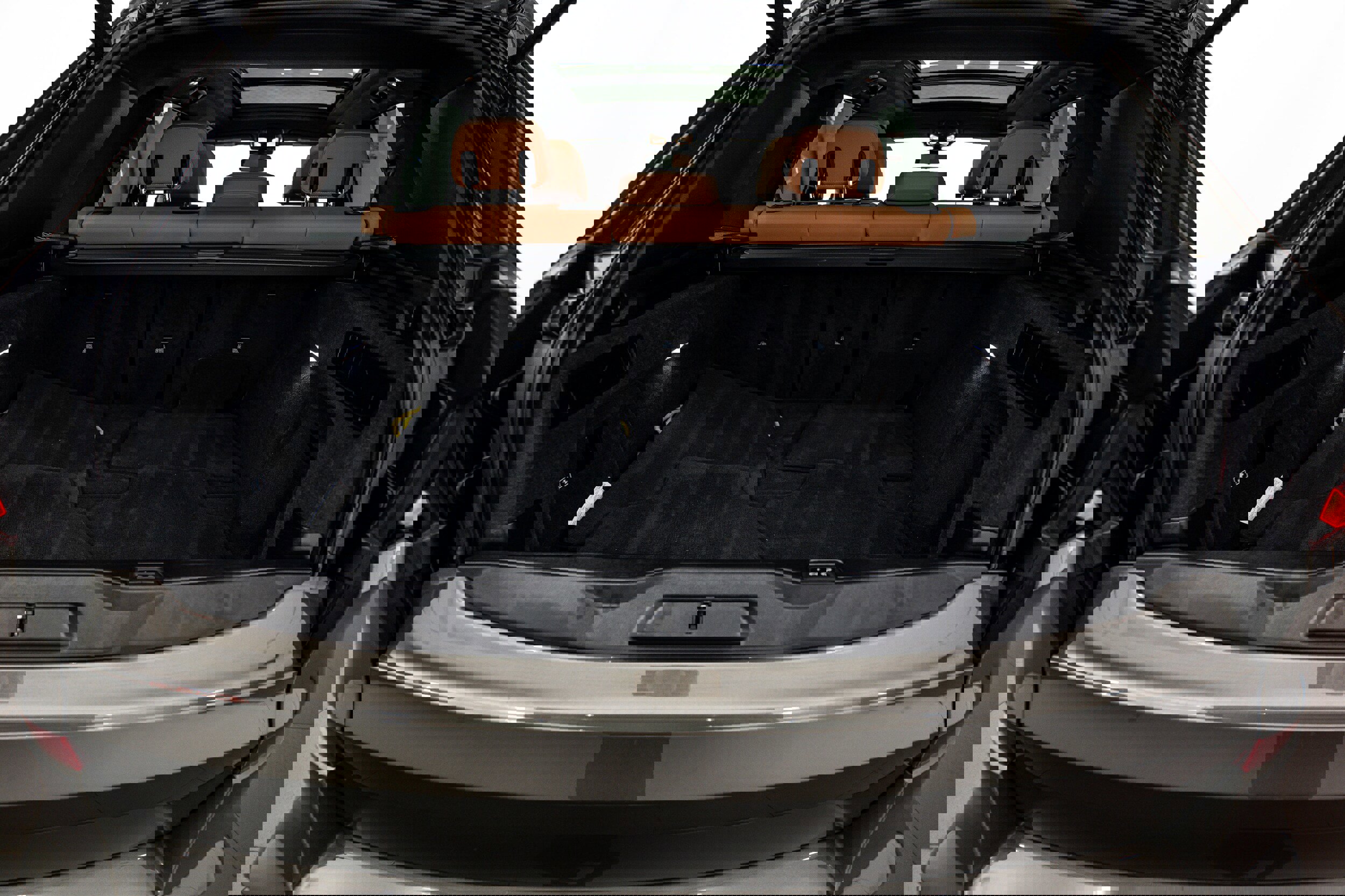 Used 2023 BMW X5 xDrive45e w/ Executive Package image 24