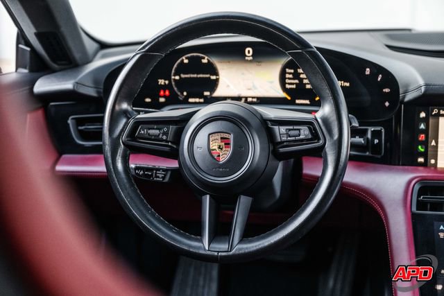 Used 2021 Porsche Taycan 4S w/ Premium Package image 9