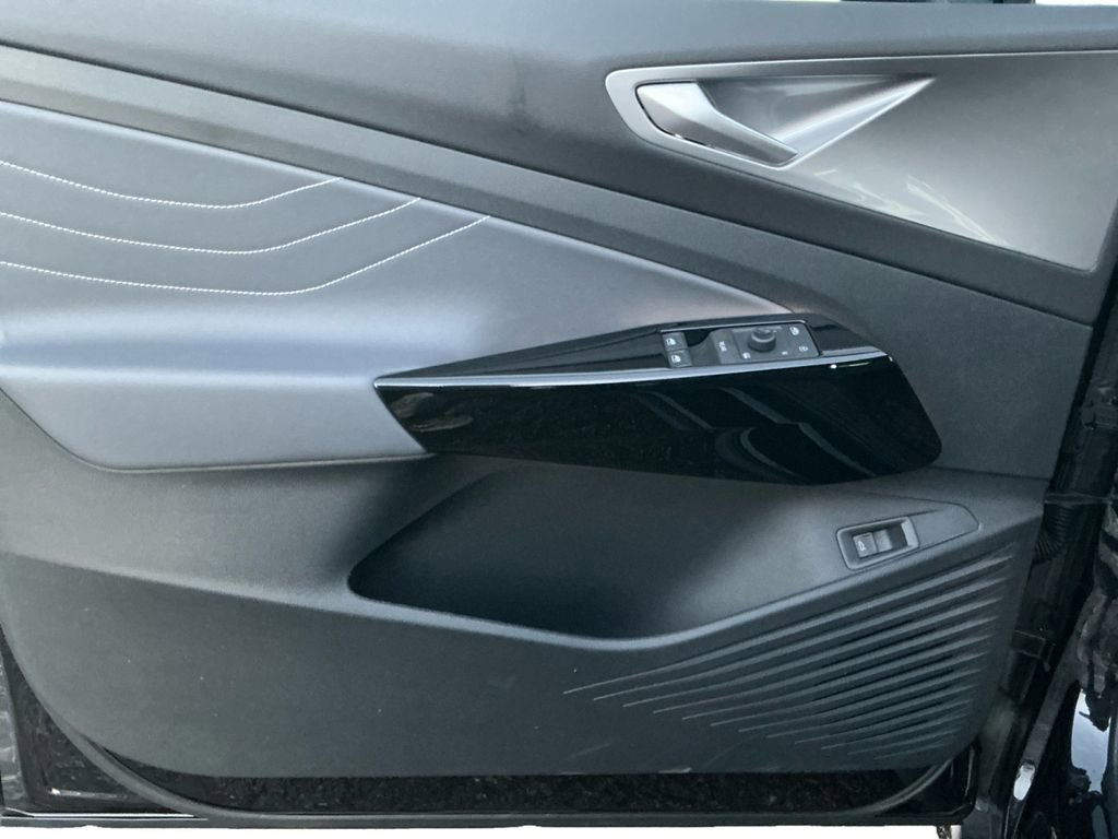 New 2026 Volkswagen ID.4 Pro S AWD/4WD image 21