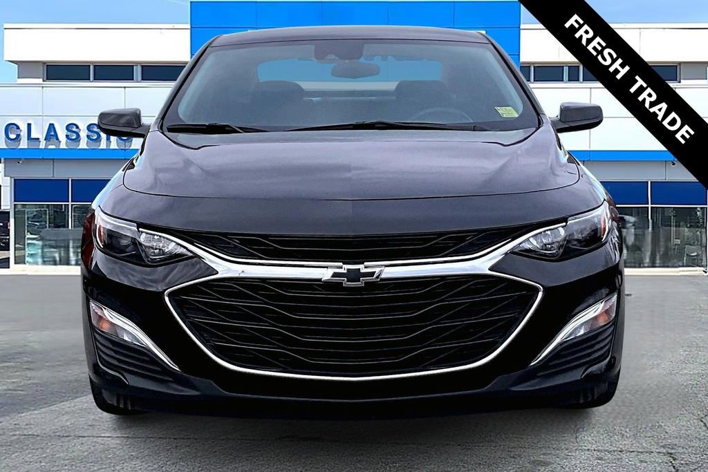 Used 2024 Chevrolet Malibu RS image 2