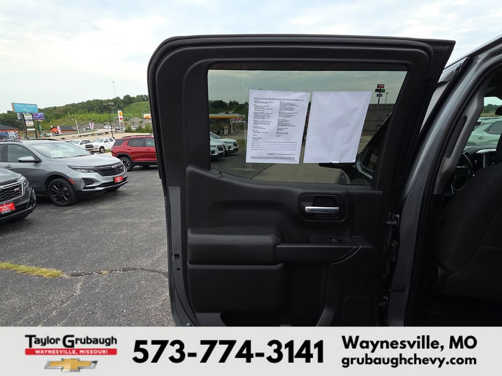 Certified 2021 Chevrolet Silverado 1500 LT AWD/4WD image 27