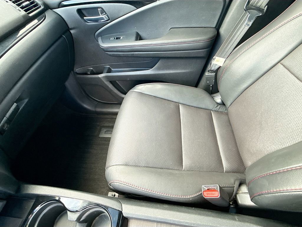 Used 2022 Honda Pilot Black Edition image 24