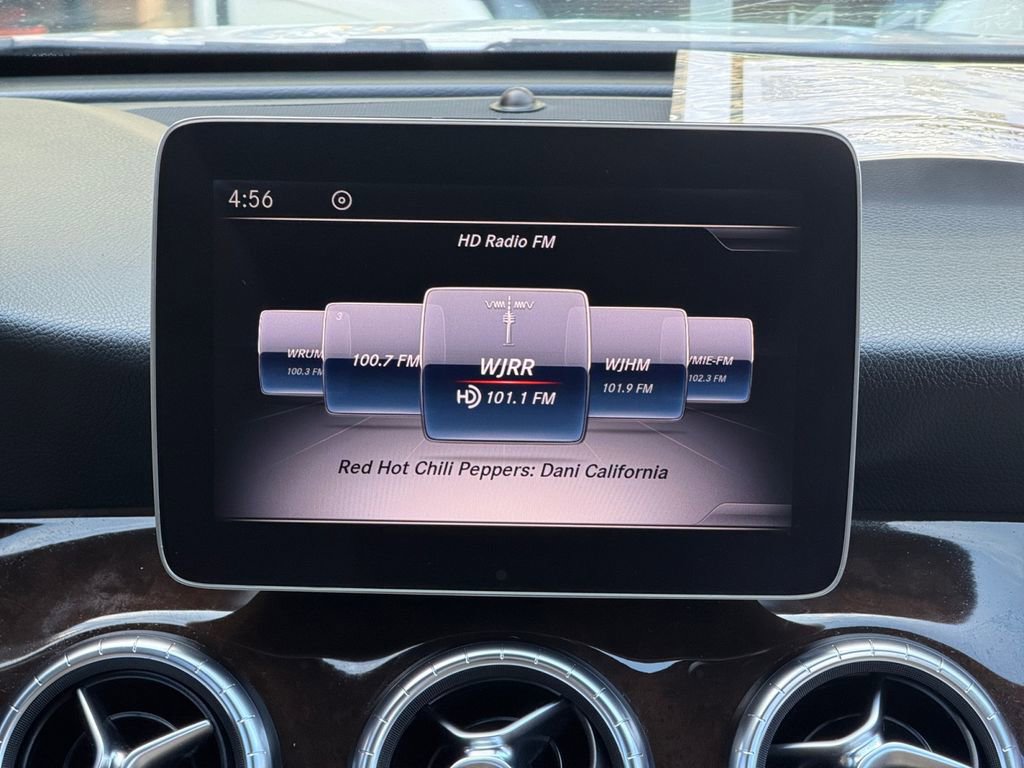 Used 2018 Mercedes-Benz CLA 250 image 21